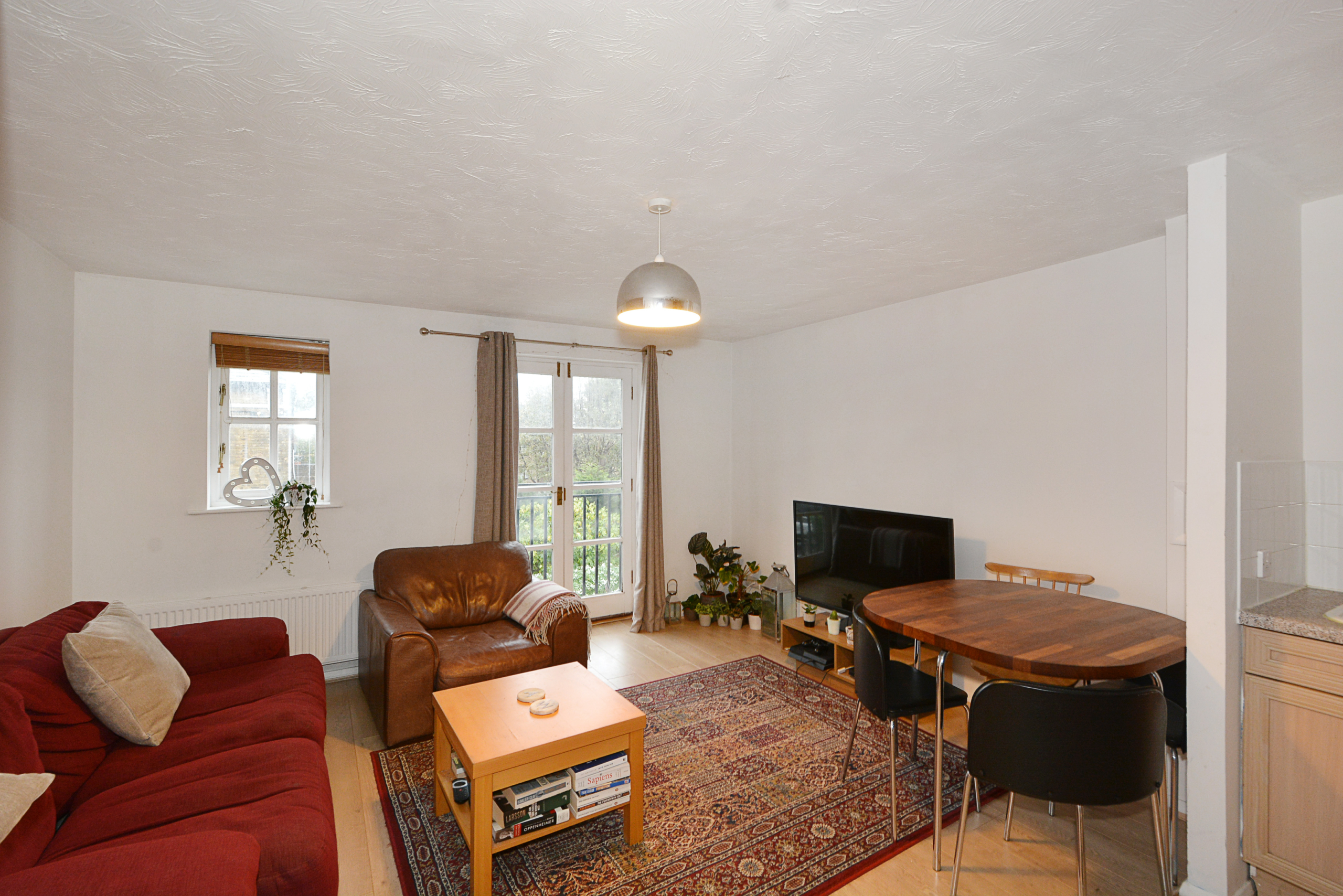 38-Speldhurst-Road-E9-7EH-Lounge-2