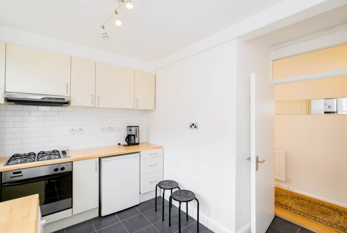 1 bedroom flat for sale in hackney london E9