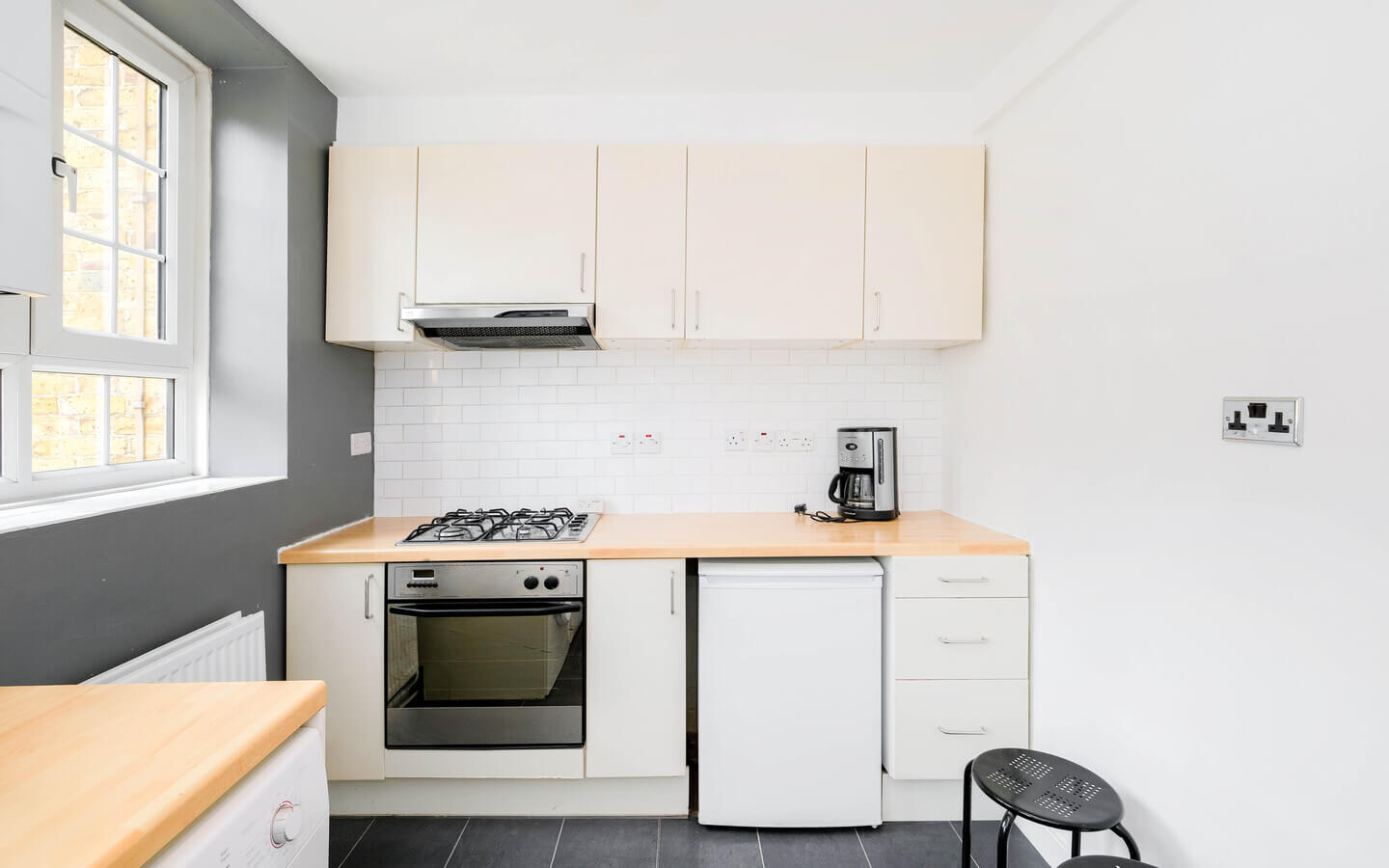 1 bedroom flat for sale in hackney london E9