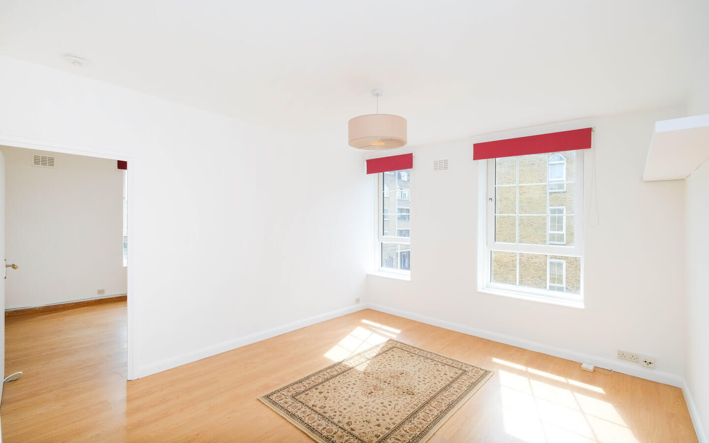1 bedroom flat for sale in hackney london E9