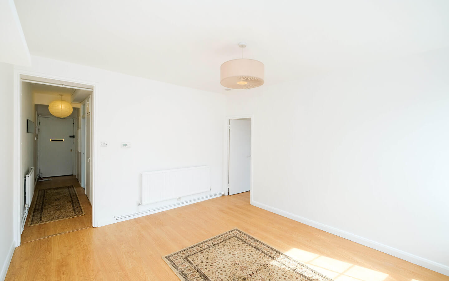 1 bedroom flat for sale in hackney london E9