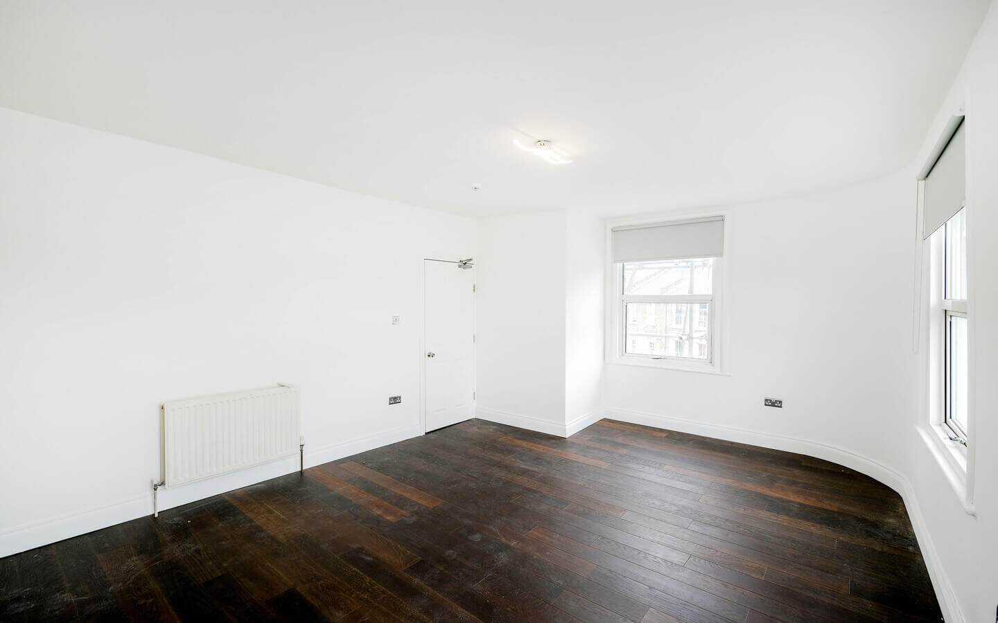 3 Bedroom Flat For Rent in Hackney London E9 7HD