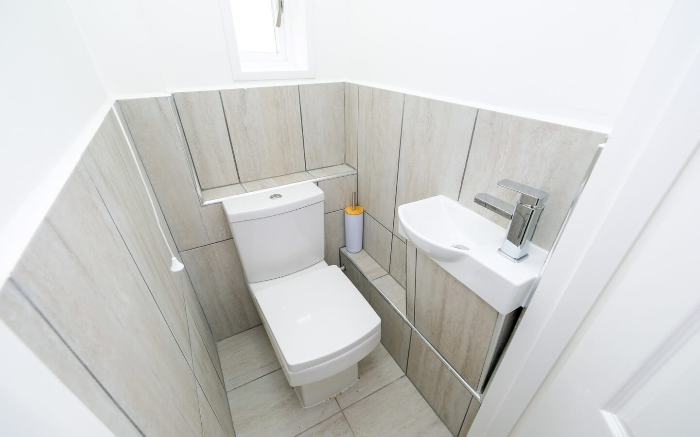 3 Bedroom Flat For Rent in Hackney London E9 7HD