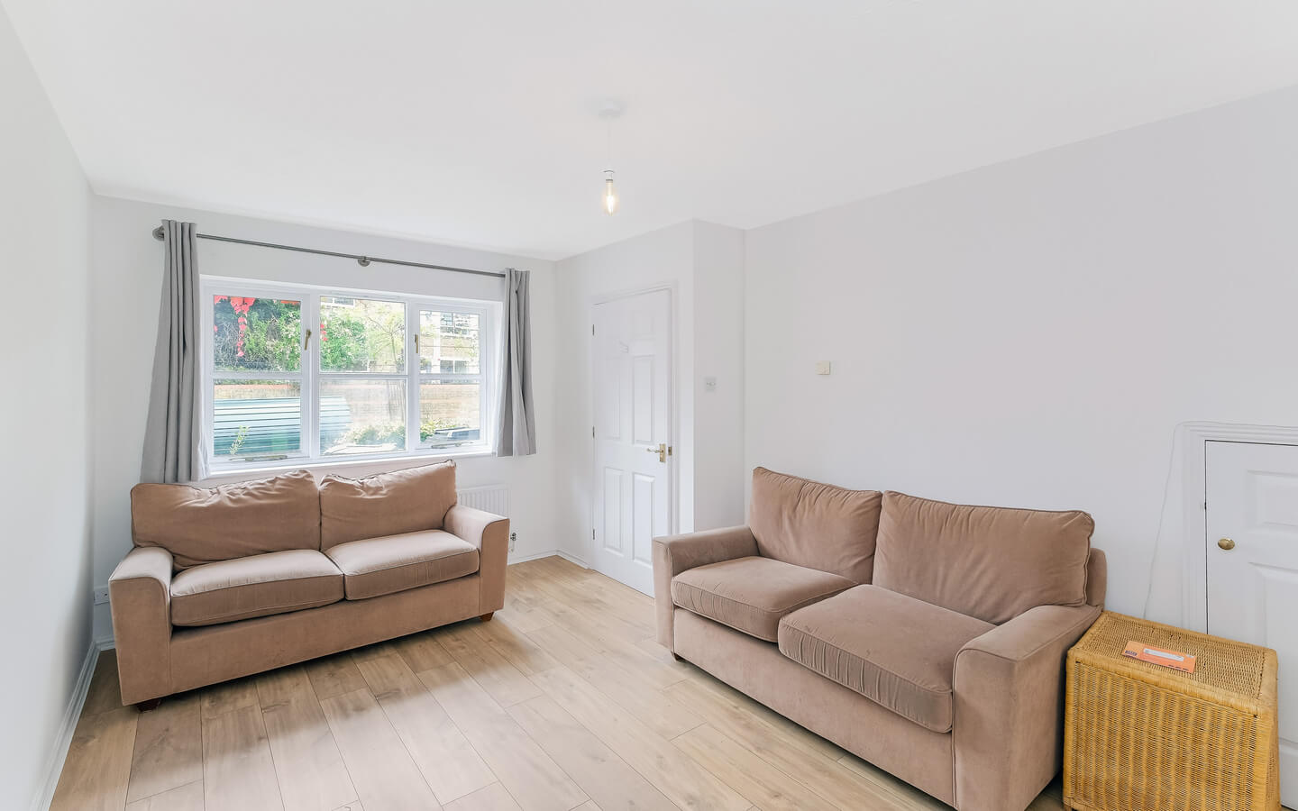 2 Bedroom House For Rent in Hackney London E9 2 Bedroom House For Rent in Hackney London E9