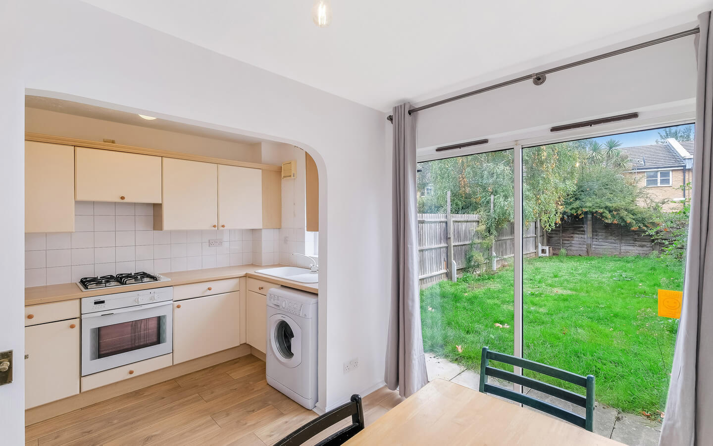 2 Bedroom House For Rent in Hackney London E9 2 Bedroom House For Rent in Hackney London E9