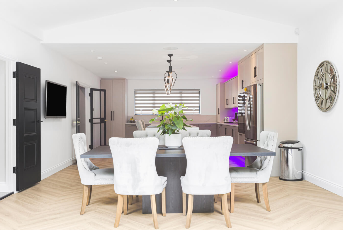 5 Bedroom House For Sale