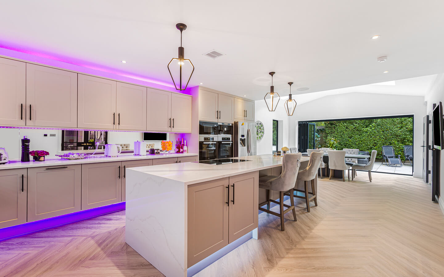 5 Bedroom House For Sale 5 Bedroom House For Sale