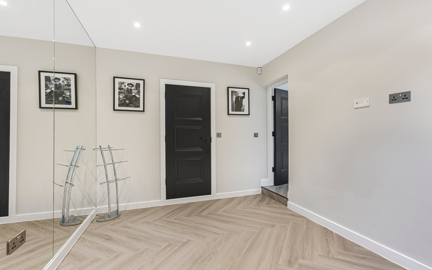 5 Bedroom House For Sale 5 Bedroom House For Sale