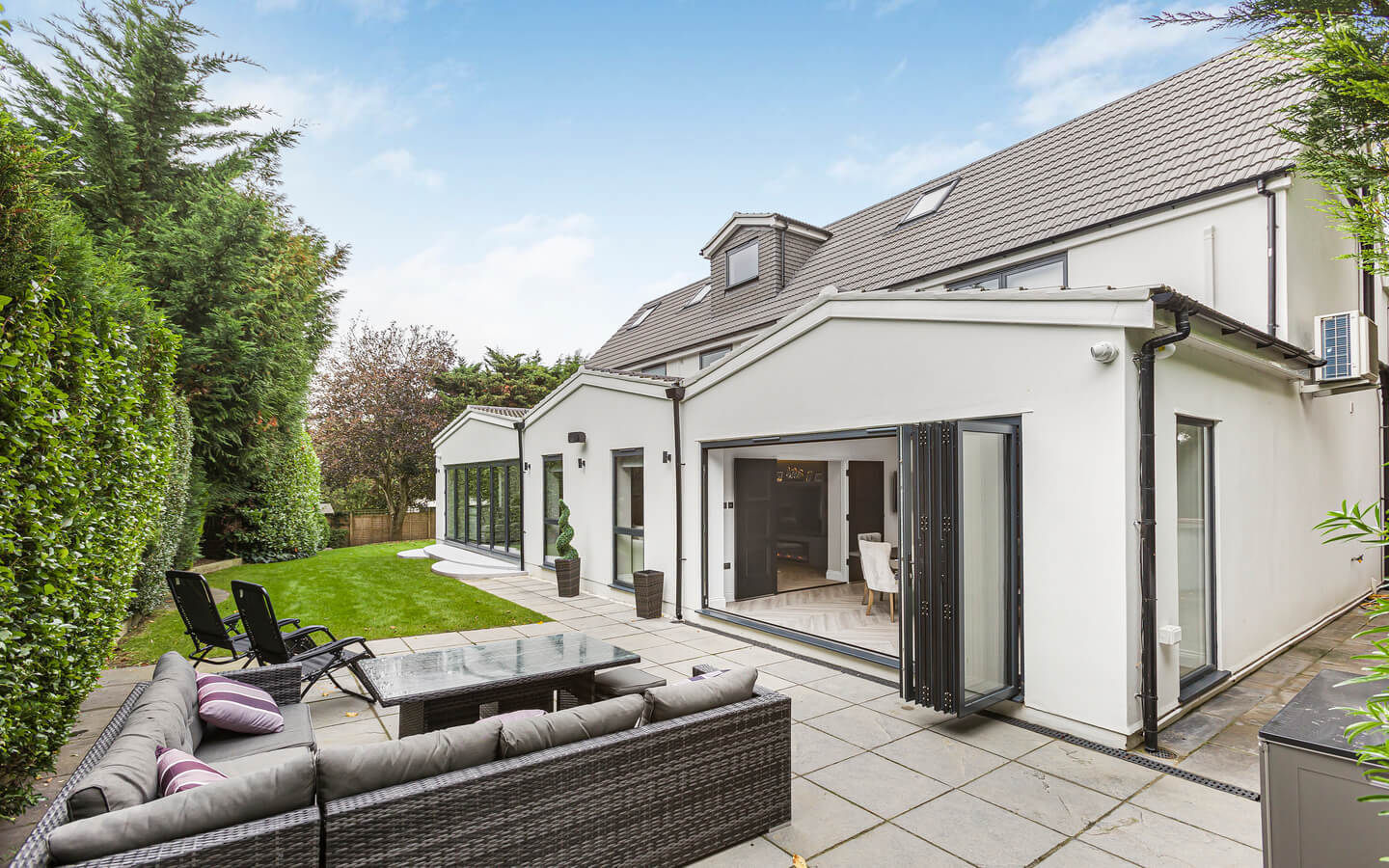 5 Bedroom House For Sale 5 Bedroom House For Sale
