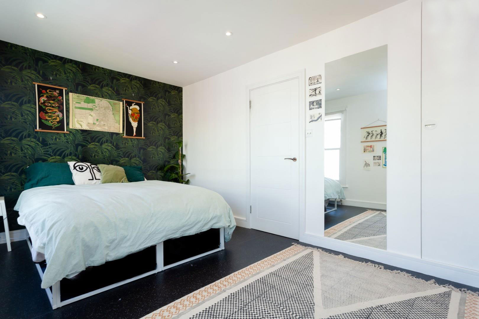 3 Bedroom Apartment for rent - victoria park