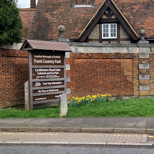 Estate Agent Oakwood Area Guide